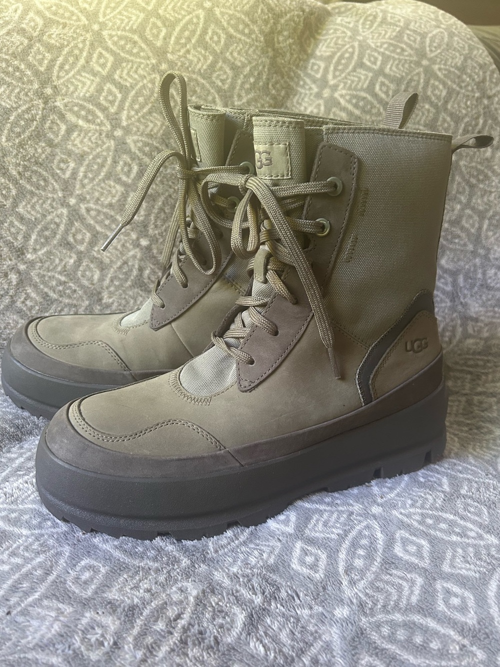 UGG Women's Olive Lace-Up Combat Boots